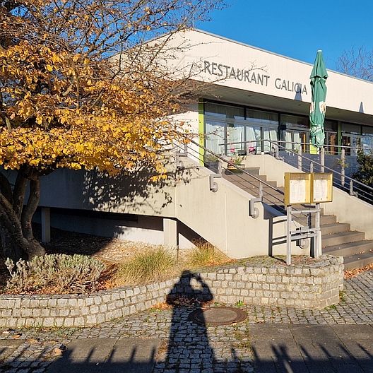 Ein Blick auf die angeschlossene Gastronomie, das Restaurant Galicia